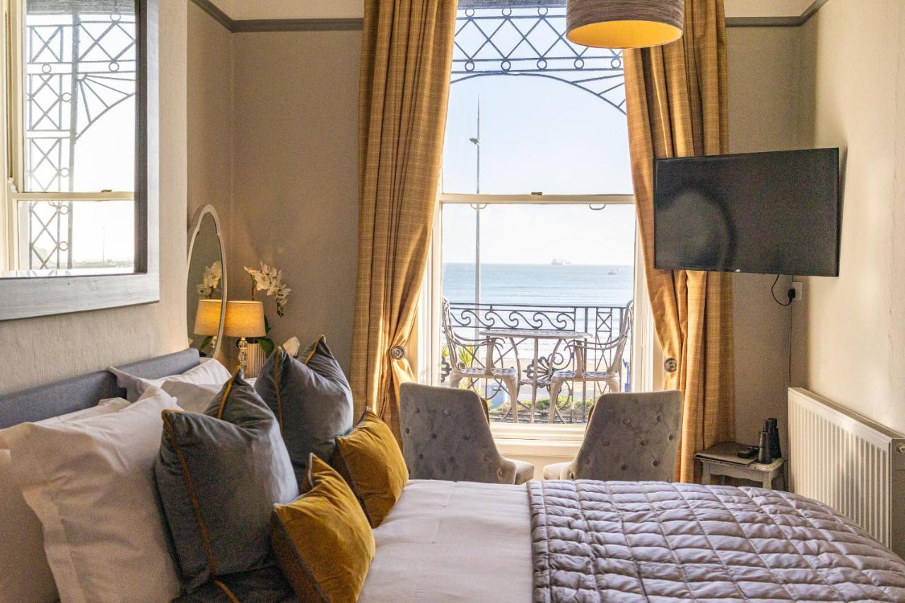 Gloucester House Weymouth Quarto foto
